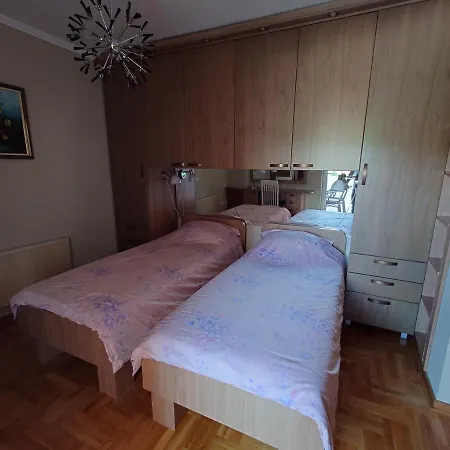 Hana Gornja Toplica